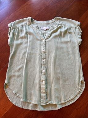 LOFT size small light green blouse